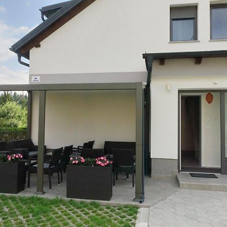 Apartmaji Anita Begunje pri Cerknici 外观 照片