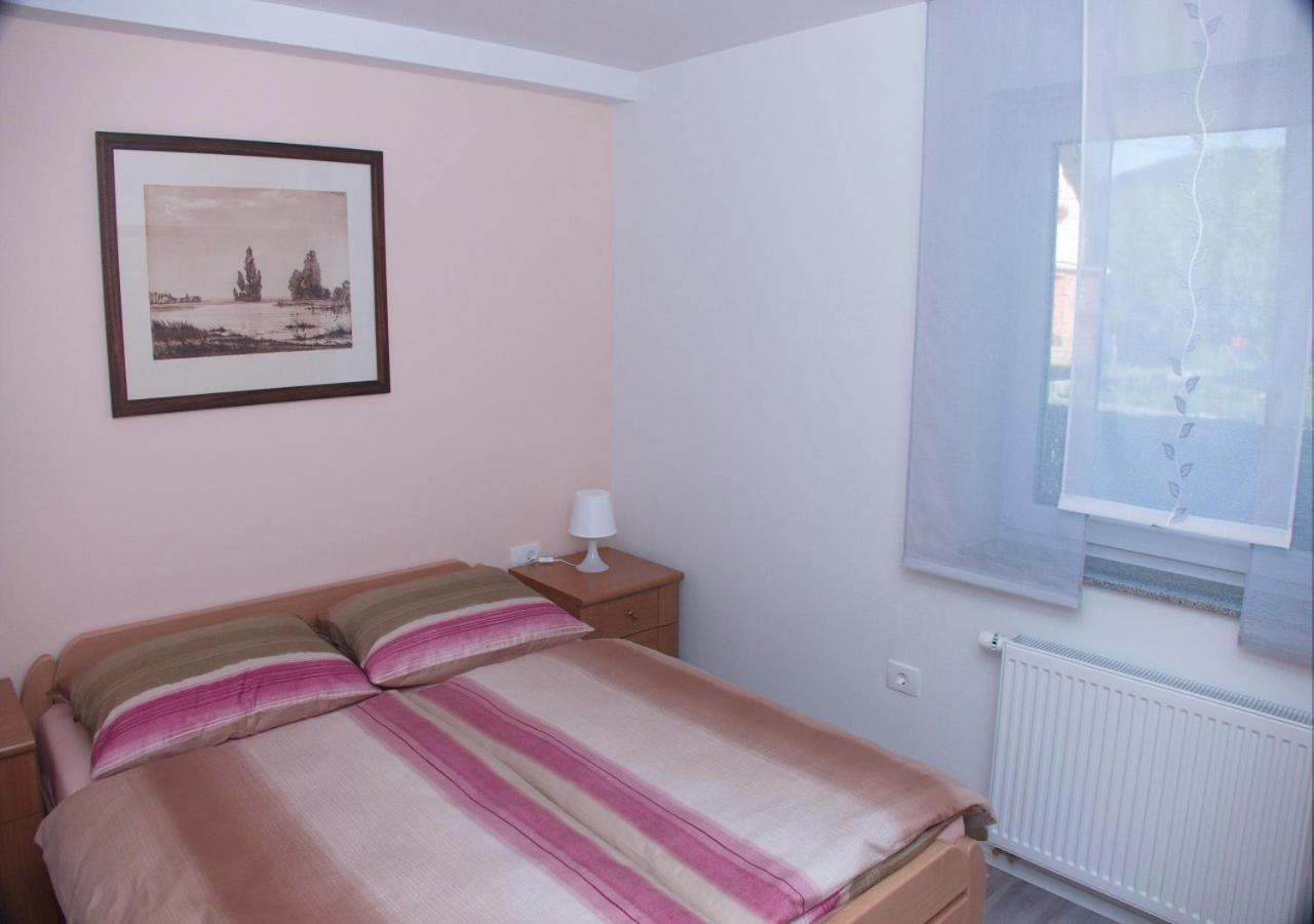Apartmaji Anita Begunje pri Cerknici 外观 照片
