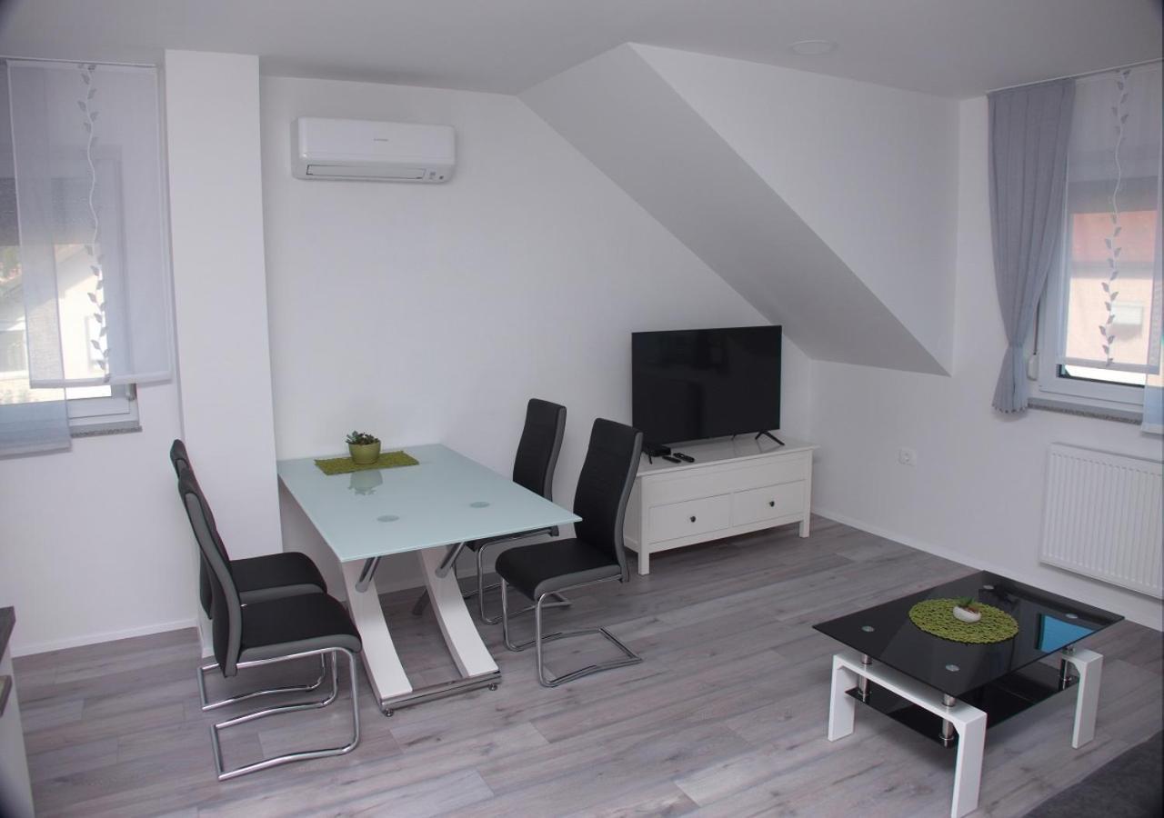 Apartmaji Anita Begunje pri Cerknici 外观 照片