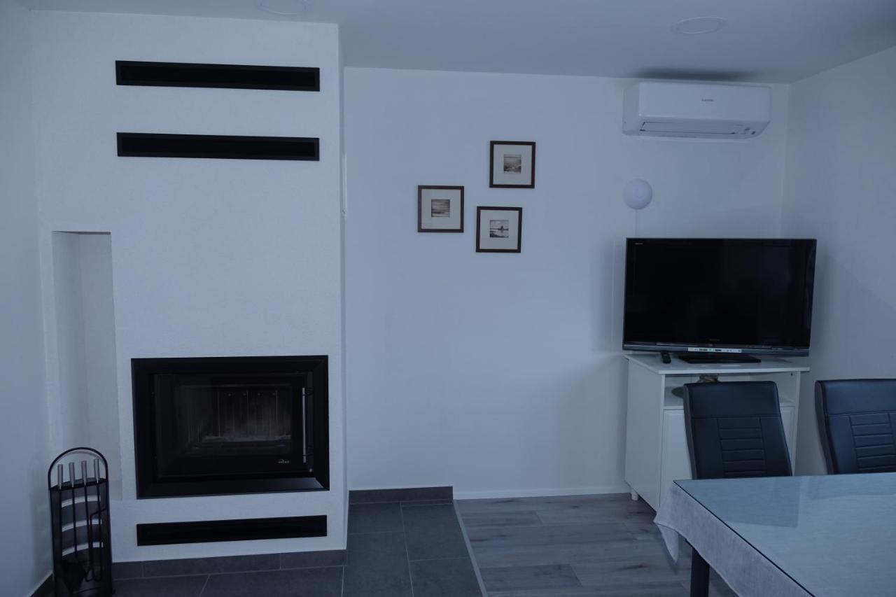Apartmaji Anita Begunje pri Cerknici 外观 照片