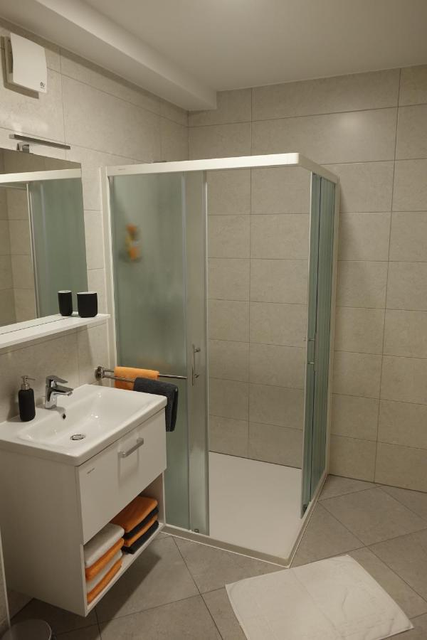 Apartmaji Anita Begunje pri Cerknici 外观 照片